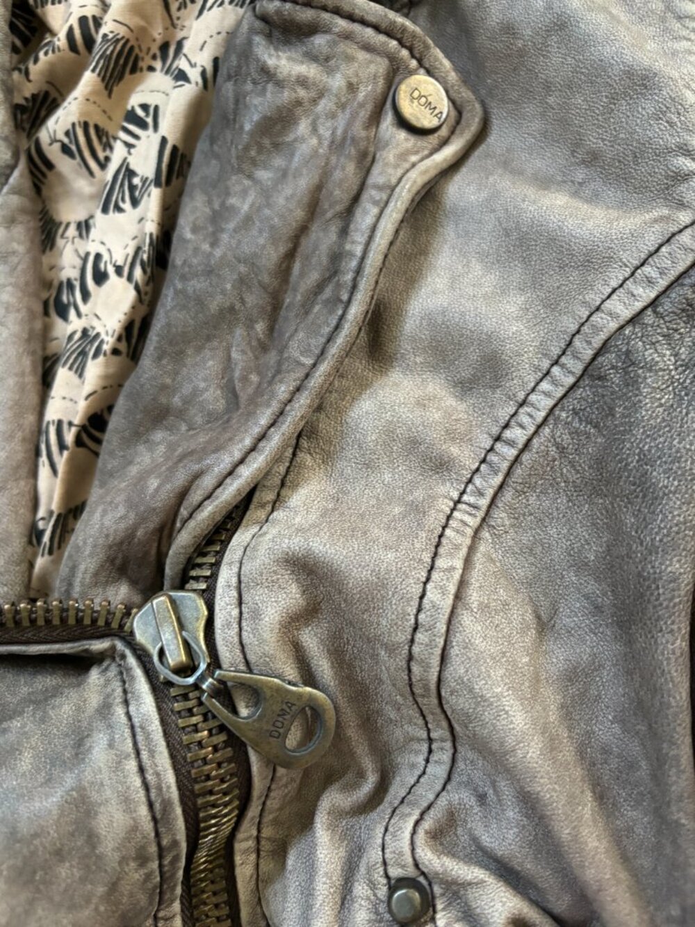 Doma Taupe Distressed Leather Moto Jacket - Picture 5 of 10